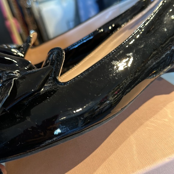 Miu Miu Bow Flat Sz 39 Patent Leather - Picture 6 of 12
